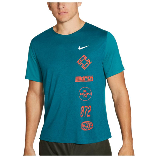 Nike Ανδρική κοντομάνικη μπλούζα Nike Ανδρική κοντομάνικη μπλούζα